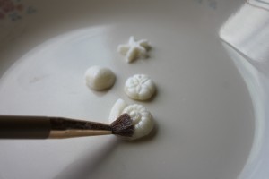 Beach Cake Pops and cookies by HCP Easy Roller